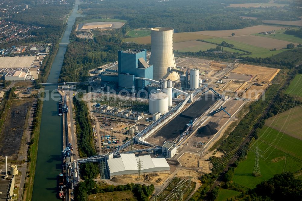 Aerial image Datteln - Power plants and exhaust towers of coal thermal power station Datteln 4 Uniper Kraftwerk Im Loeringhof in Datteln in the state North Rhine-Westphalia, Germany