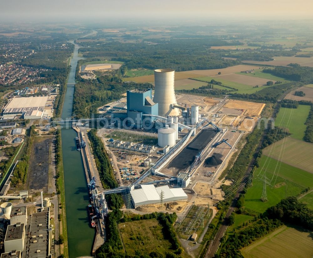 Aerial photograph Datteln - Power plants and exhaust towers of coal thermal power station Datteln 4 Uniper Kraftwerk Im Loeringhof in Datteln in the state North Rhine-Westphalia, Germany