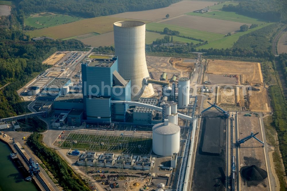 Aerial photograph Datteln - Power plants and exhaust towers of coal thermal power station Datteln 4 Uniper Kraftwerk Im Loeringhof in Datteln in the state North Rhine-Westphalia, Germany