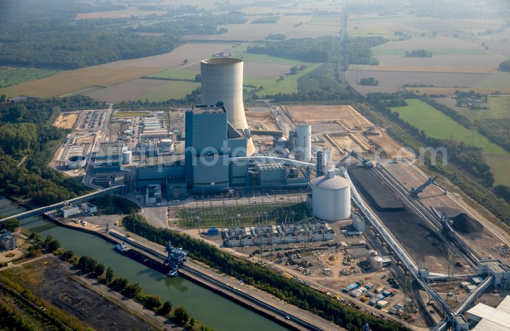 Datteln from above - Power plants and exhaust towers of coal thermal power station Datteln 4 Uniper Kraftwerk Im Loeringhof in Datteln in the state North Rhine-Westphalia, Germany