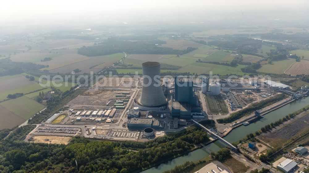 Aerial image Datteln - Power plants and exhaust towers of coal thermal power station Datteln 4 Uniper Kraftwerk Im Loeringhof in Datteln in the state North Rhine-Westphalia, Germany