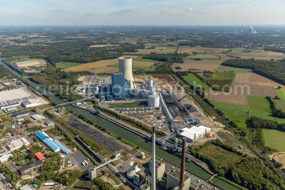 Aerial image Datteln - Power plants and exhaust towers of coal thermal power station Datteln 4 Uniper Kraftwerk Im Loeringhof in Datteln in the state North Rhine-Westphalia, Germany