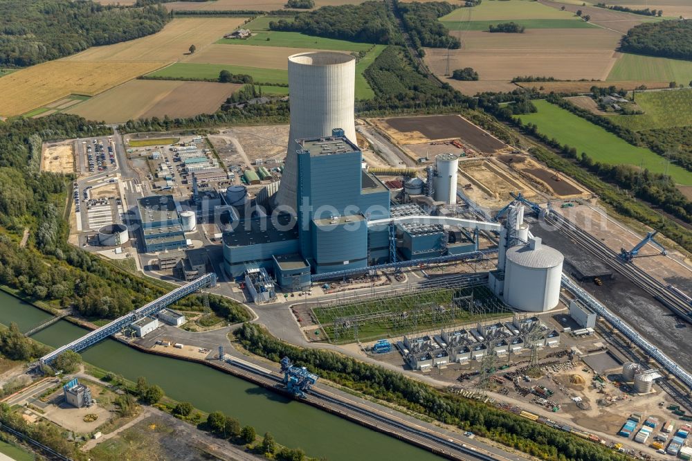 Datteln from above - Power plants and exhaust towers of coal thermal power station Datteln 4 Uniper Kraftwerk Im Loeringhof in Datteln in the state North Rhine-Westphalia, Germany