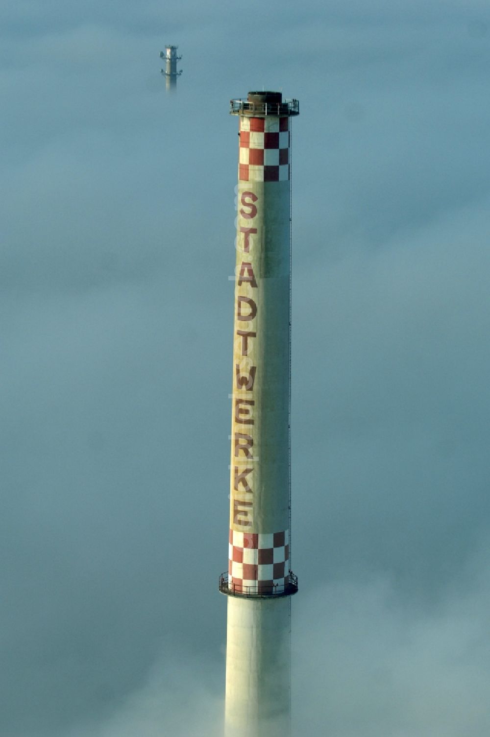 Aerial image Dessau - Power plants and exhaust towers of coal thermal power station in Dessau in the state Saxony-Anhalt, Germany