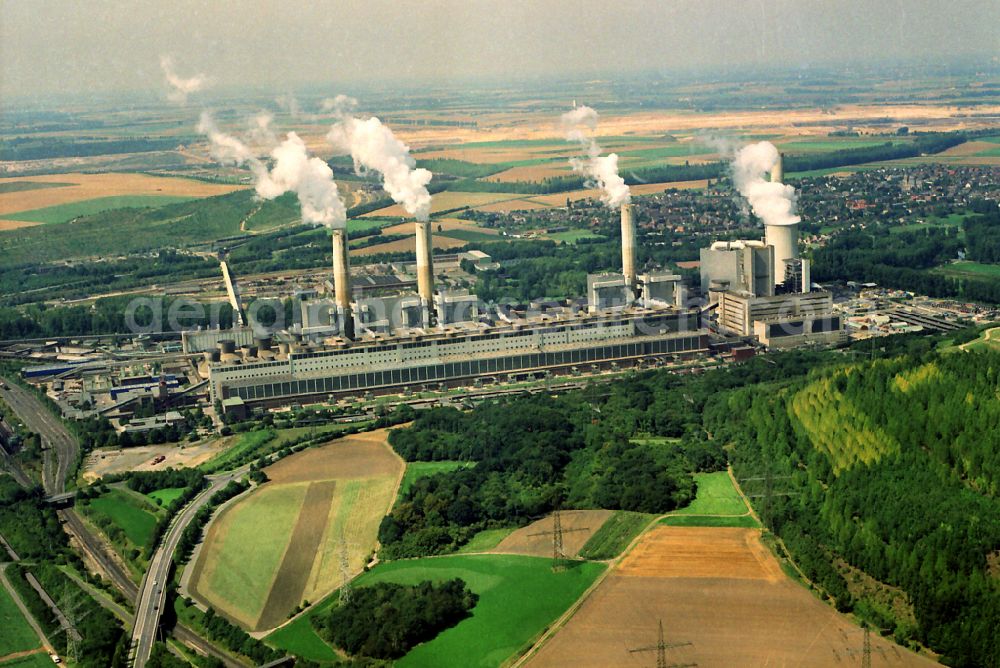 Aerial photograph Frimmersdorf - Power plants and exhaust towers of coal thermal power station on street Energiestrasse in Frimmersdorf at Ruhrgebiet in the state North Rhine-Westphalia, Germany