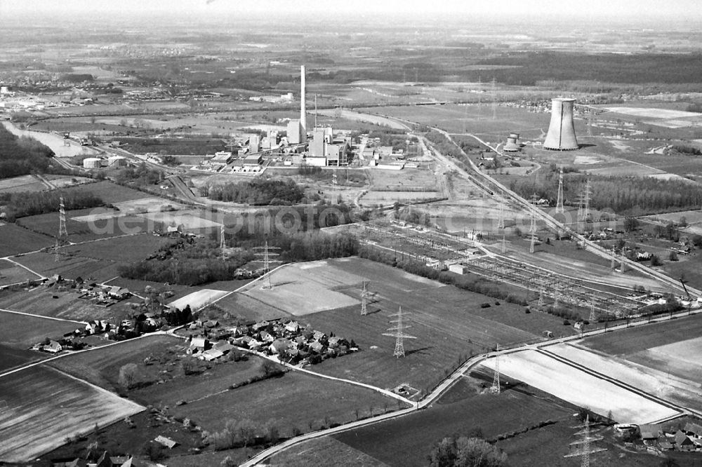 Hamm from above - Power plants and exhaust towers of coal thermal power station in Hamm in the state North Rhine-Westphalia, Germany