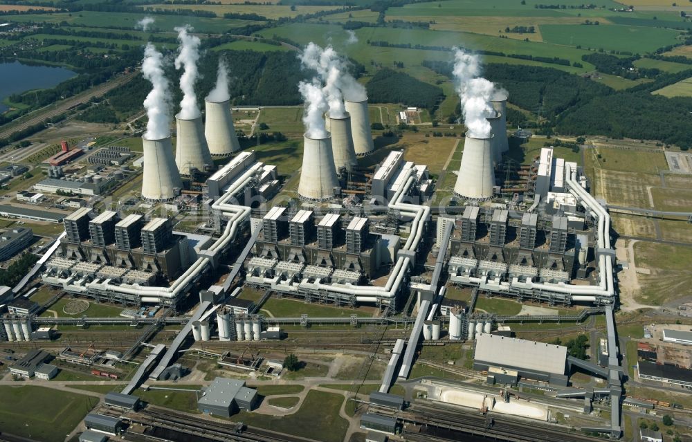 Jänschwalde from above - Power plants and exhaust towers of coal thermal power Vattenfall- station in Jaenschwalde in the state Brandenburg