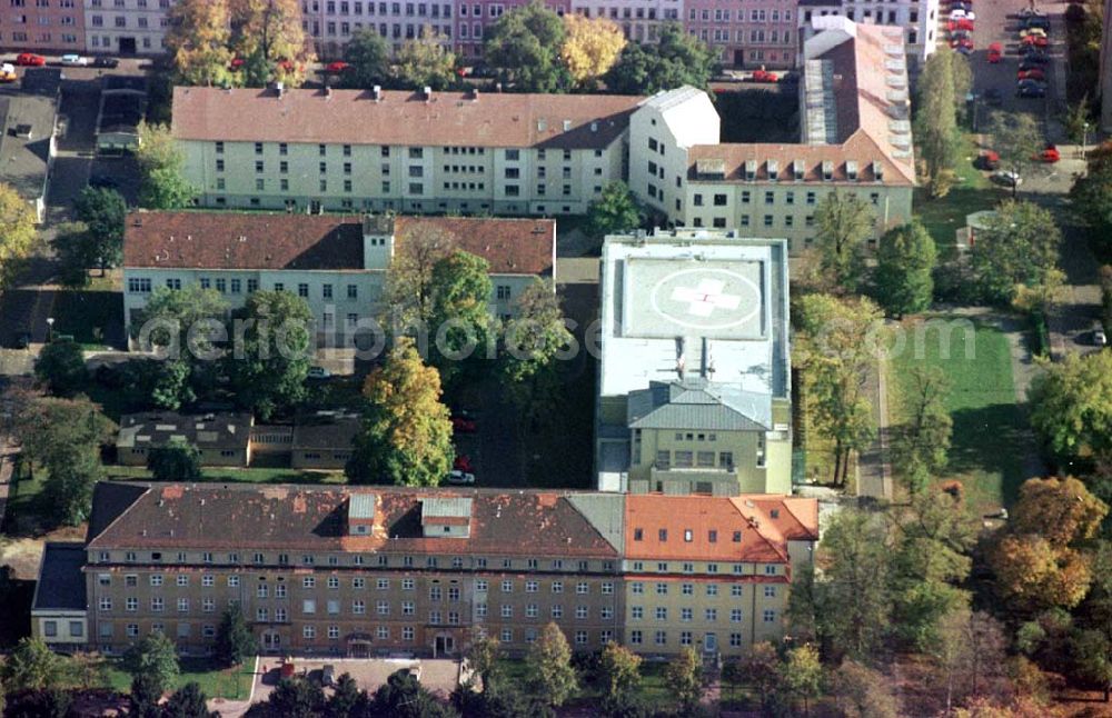 Dresden from above - Krankenhaus mit Helikoptersonderlandeplatz in Dresden-Neustadt