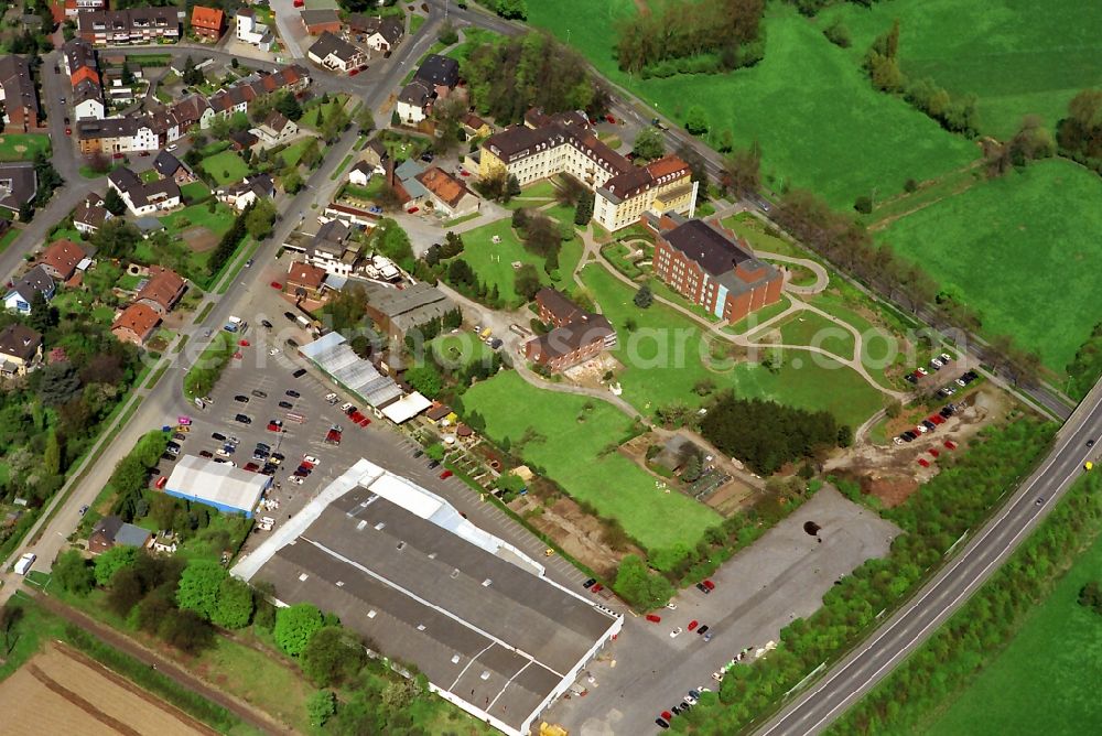 Rheinberg from the bird's eye view: Hospital St. Joseph of Rheinberg in the state Nordhrhein-Westphalia