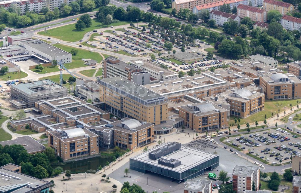 Aerial image Hansestadt Greifswald - Hospital grounds of the Clinic Universitaetsmedizin in Greifswald in the state Mecklenburg - Western Pomerania, Germany