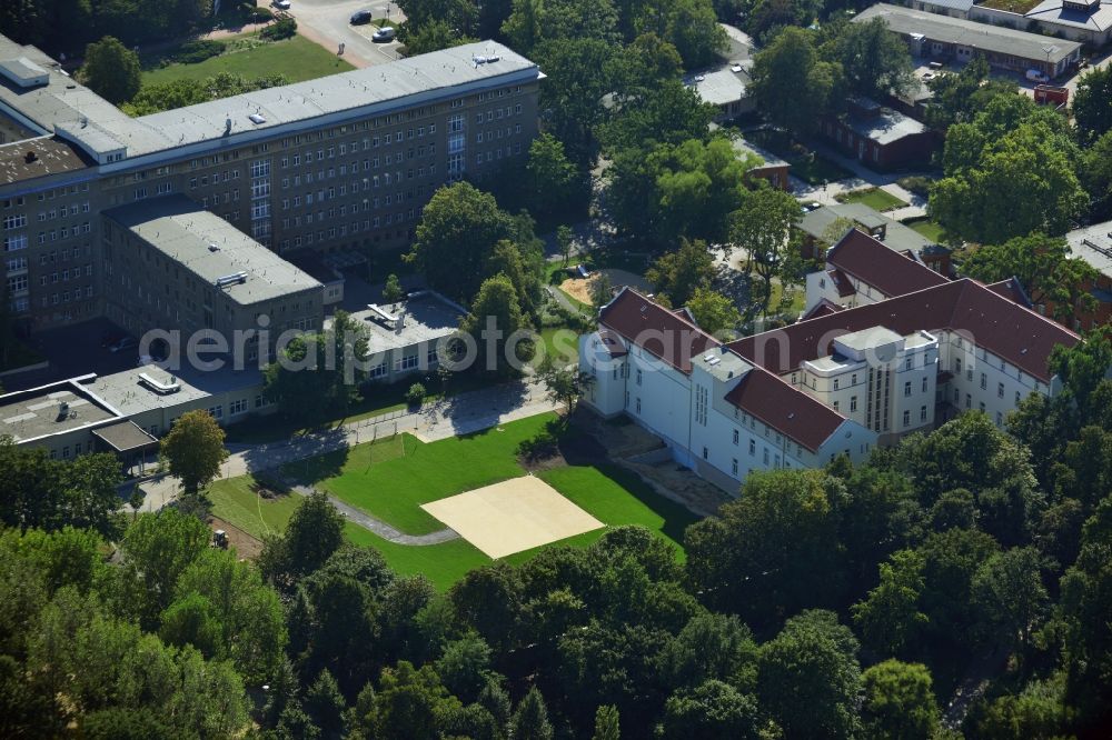 Aerial photograph Berlin - Hospital Vivantes clinical centre in Friedrichshain in Berlin