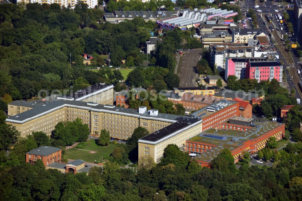 Aerial photograph Berlin - Hospital Vivantes clinical centre in Friedrichshain in Berlin