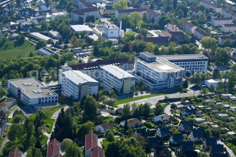 Aerial photograph Aue - Hospital grounds of the Clinic Helios Klinikum Aue on Gartenstrasse in Aue in the state Saxony, Germany