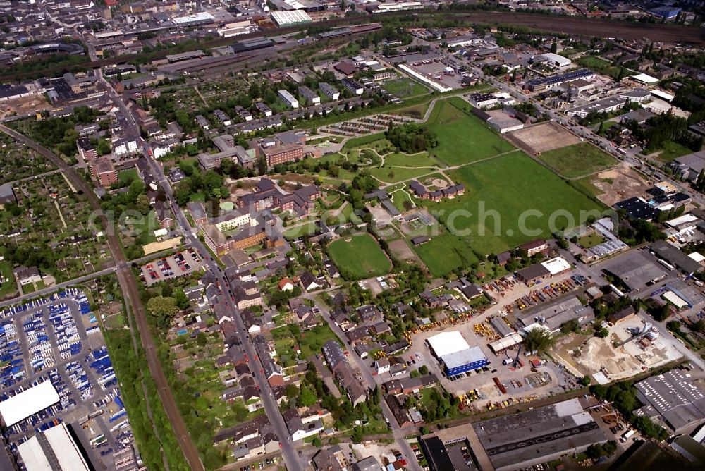 Krefeld from above - Grounds of the hospital Maria Hilf and Alexiana in the south of Krefeld in North Rhine-Westphalia