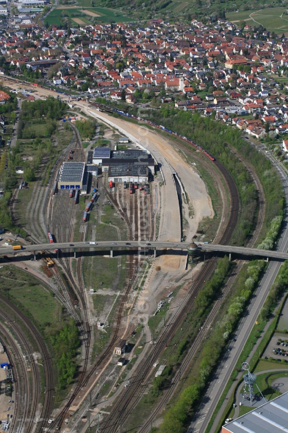 Aerial image Weil am Rhein - Station railway building of the Deutsche Bahn in Weil am Rhein in the state Baden-Wuerttemberg