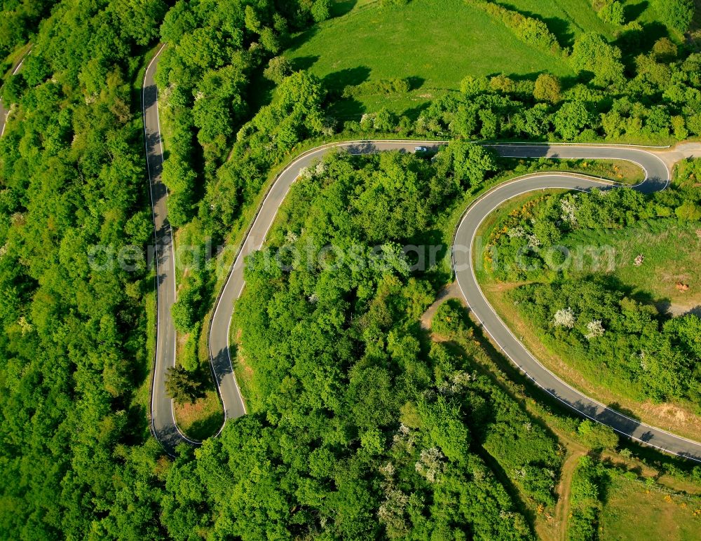 Oberwesel OT Langscheid from the bird's eye view: View of the road K89 near the district of Langscheid in Oberwesel in the state of Rhineland-Palatinate