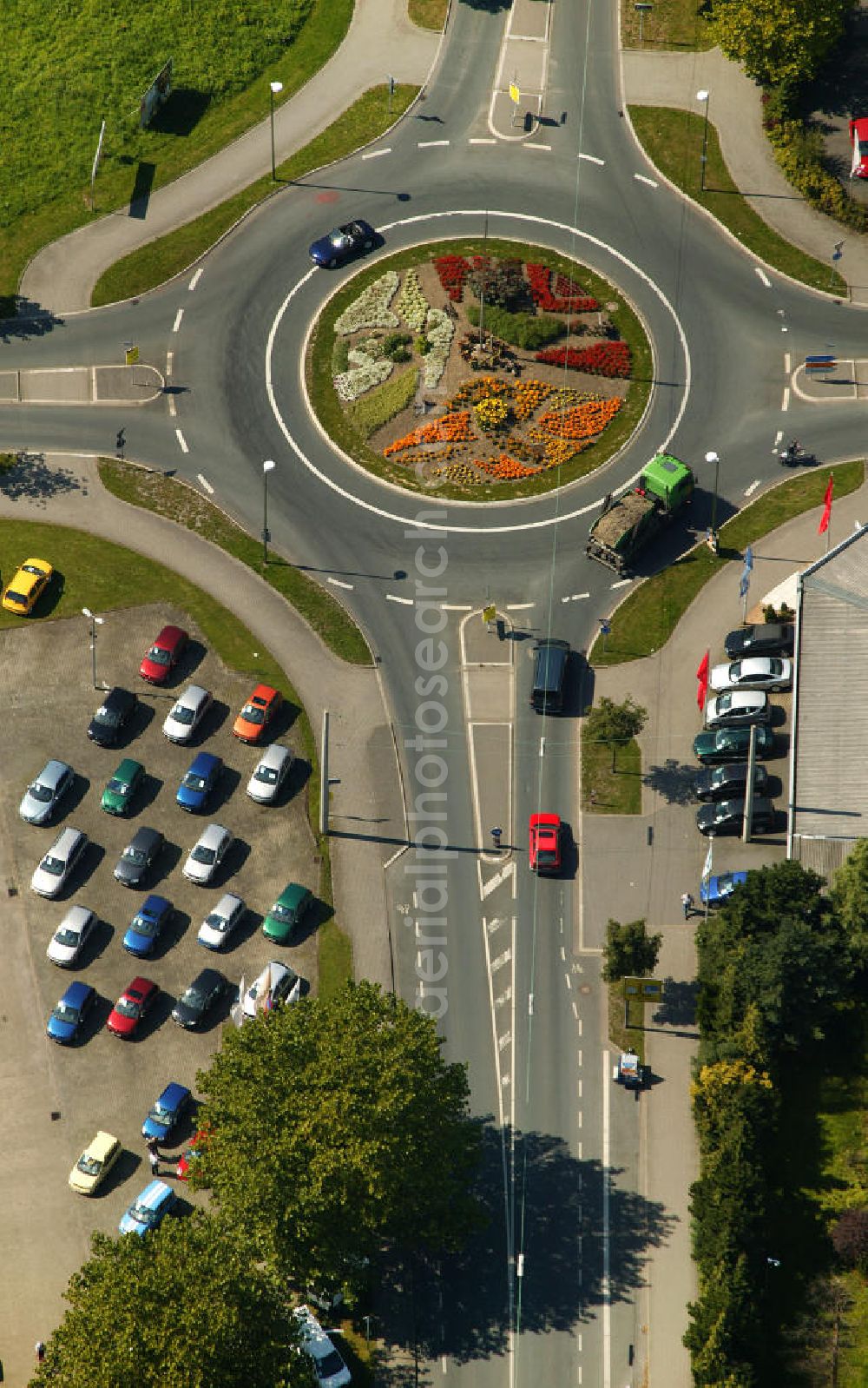 Castrop-Rauxel from above - Blick auf den Kreisverkehr Behringhauser Strasse im Gewerbe- und Landschaftspark ERIN. Castrop-Rauxel roundabout circle.