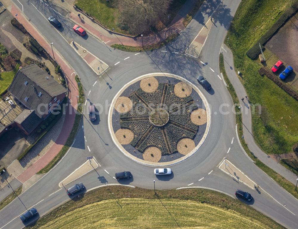 Aerial photograph Hamminkeln - Roundabout in Hamminkeln on the Lower Rhine