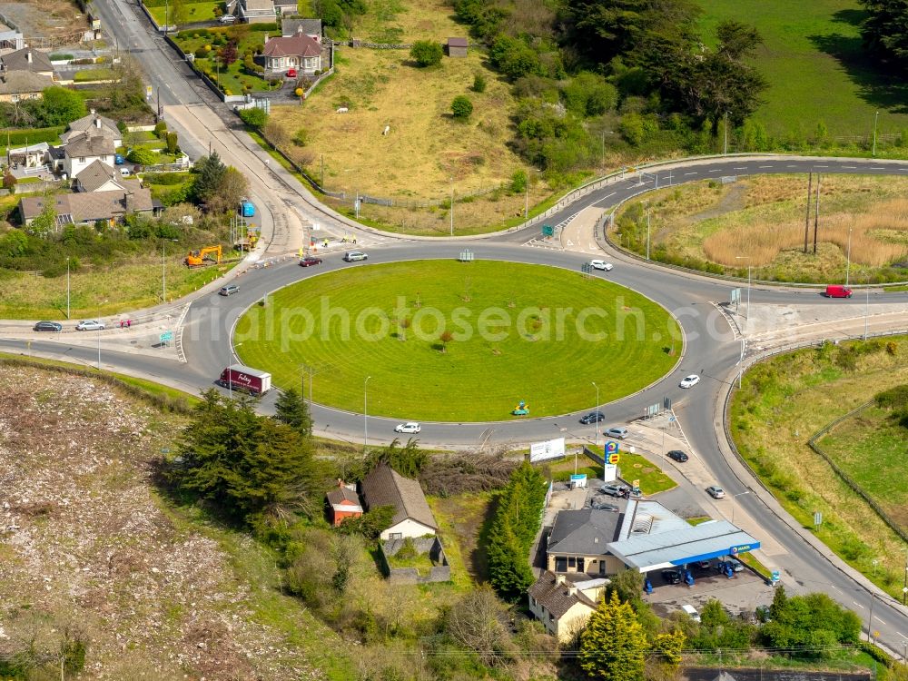 Ennis from the bird's eye view: Traffic management of the roundabout road Clereabby Roundabout in Ennis in Clare, Ireland