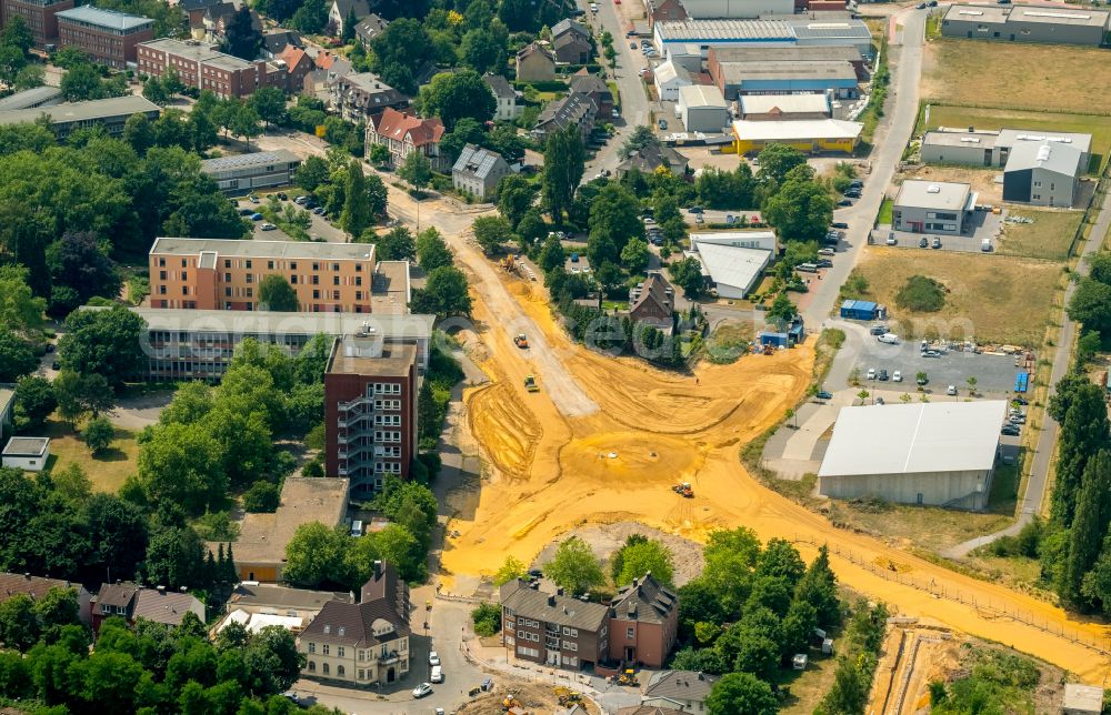 Aerial image Dorsten - Traffic management of the roundabout road on street Bismarckstrasse - Am Gueterbahnhof - Am Holzplatz in the district Hervest in Dorsten at Ruhrgebiet in the state North Rhine-Westphalia, Germany