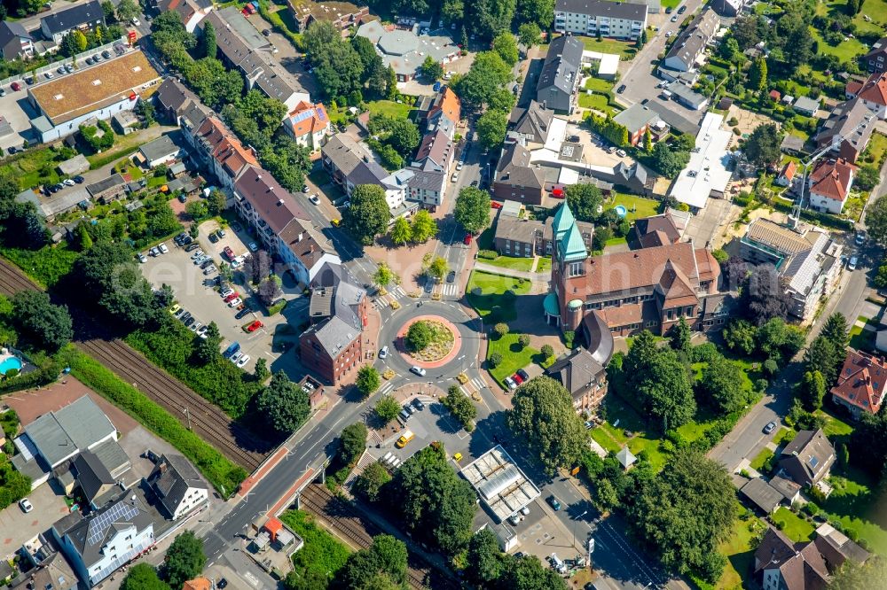 Gladbeck from above - Traffic management of the roundabout road Dorstener street und Feldhauser street in Gladbeck in the state North Rhine-Westphalia