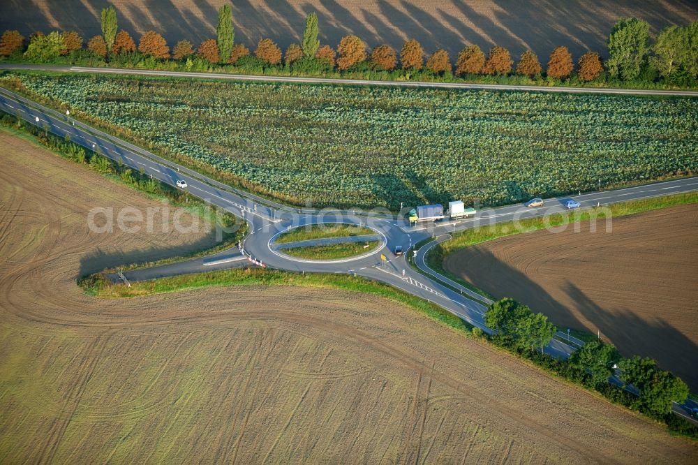 Aerial photograph Aschersleben - Traffic management of the roundabout road of B185 - Ermslebener Strasse in Aschersleben in the state Saxony-Anhalt, Germany