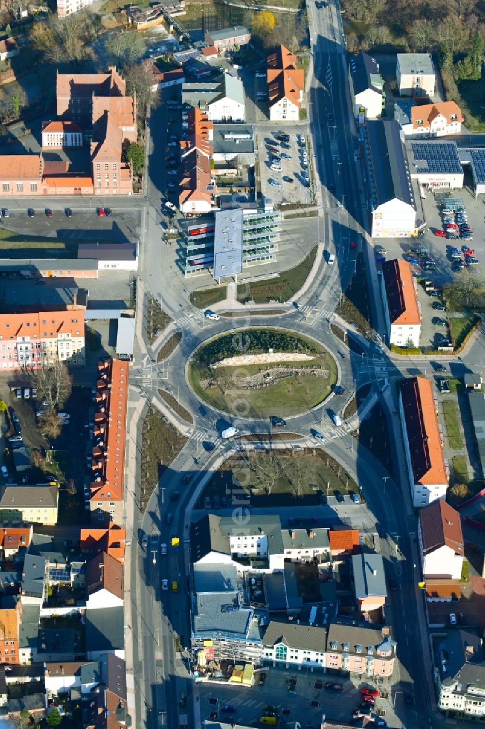 Aerial image Spremberg - Traffic management of the roundabout road on Friedrich-Engels-Platz in Spremberg in the state Brandenburg, Germany