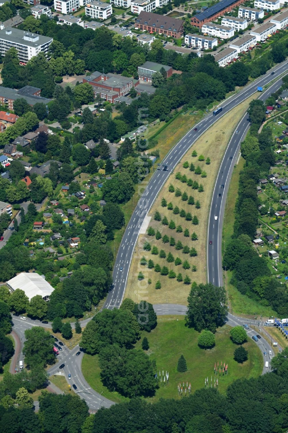 Hamburg from above - Traffic management of the roundabout road Horner Kreisel and finish of highway - motorway course of BAB A24 in Hamburg, Germany