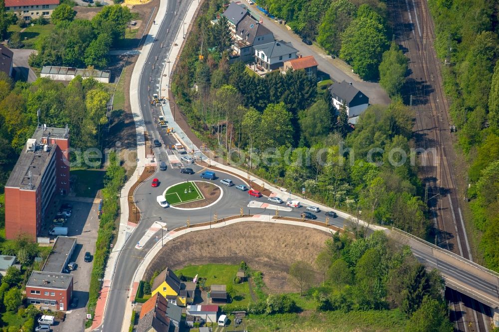 Aerial photograph Hamm - Traffic management of the roundabout road Kamener Strasse corner Kleine Werlstrasse in Hamm in the state North Rhine-Westphalia, Germany