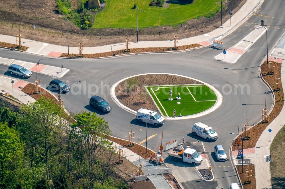 Aerial image Hamm - Traffic management of the roundabout road Kamener Strasse corner Kleine Werlstrasse in Hamm in the state North Rhine-Westphalia, Germany