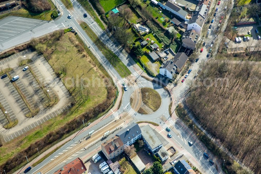 Aerial photograph Herne - Traffic management of the roundabout road An den Klaerbrunnen - Hordeler Strasse in the district Wanne-Eickel in Herne in the state North Rhine-Westphalia