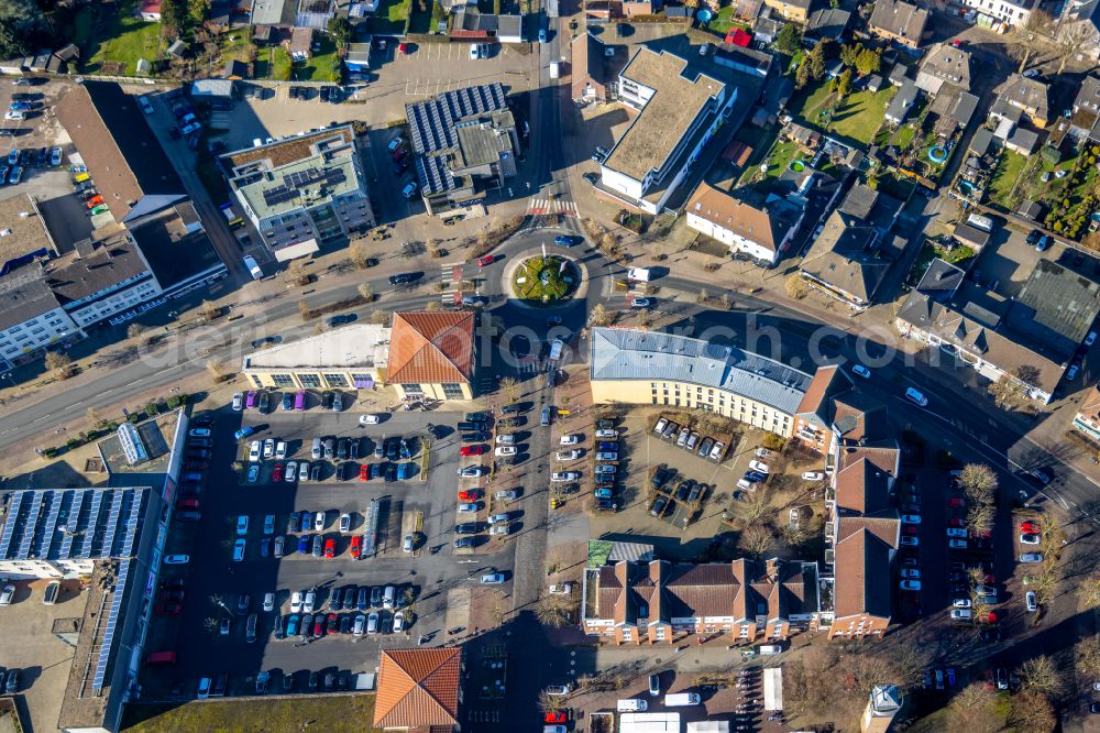 Aerial image Selm - Traffic management of the roundabout road Kreisstrasse - Botzlarstrasse in Selm in the state North Rhine-Westphalia, Germany