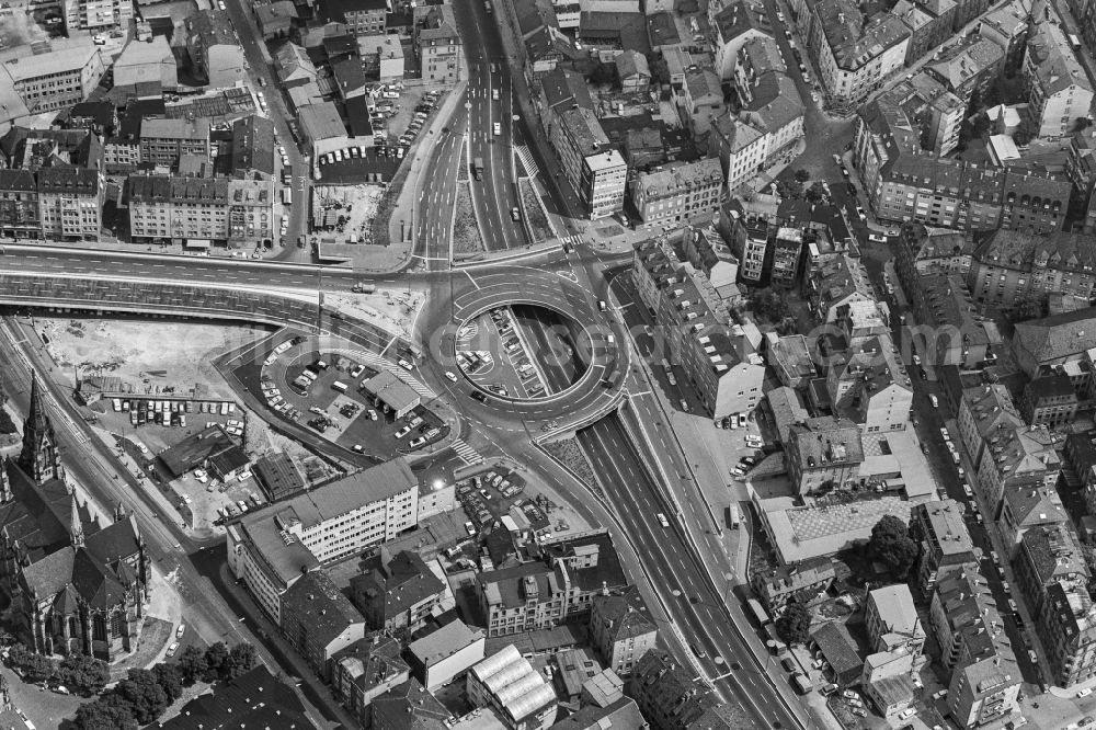 Stuttgart from above - Traffic management of the roundabout road on Oesterreichischen Platz on street Rotebuehlstrasse in Stuttgart in the state Baden-Wuerttemberg, Germany