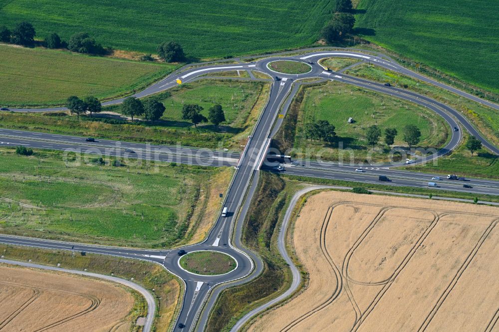 Aerial photograph Marggraffshof - Traffic management of the roundabout road on Strassen L40 - L77 in Marggraffshof in the state Brandenburg, Germany