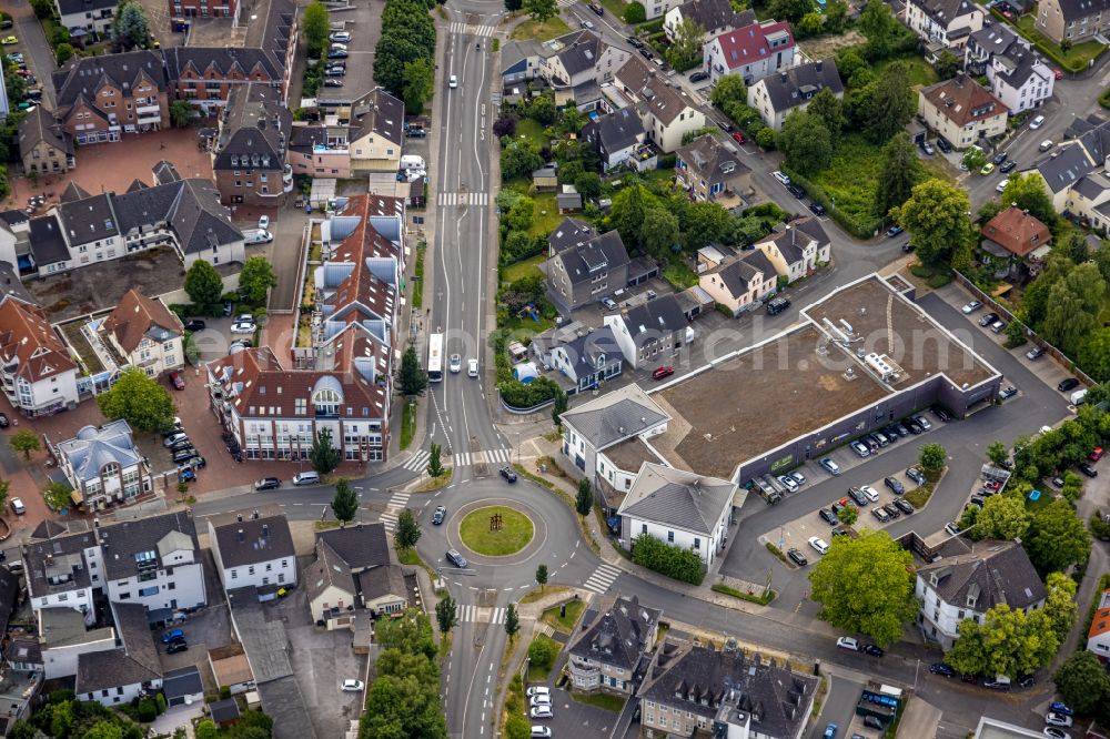 Aerial photograph Witten - Traffic management of the roundabout road Vormholzer Strasse - Wittener Strasse in the district Herbede in Witten in the state North Rhine-Westphalia, Germany