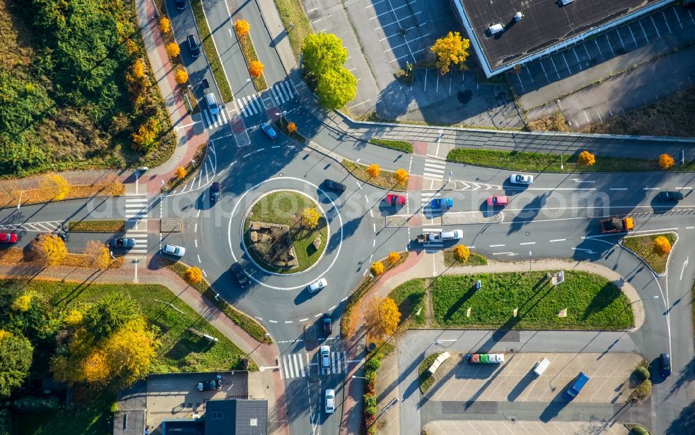 Hamm from above - Traffic management of the roundabout road Warendorfer Strasse - Sachsenring in Hamm in the state North Rhine-Westphalia