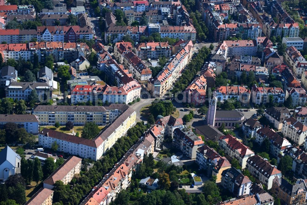 Aerial image Karlsruhe - Traffic management of the roundabout road Weinbrennerstrasse - Yorckstrasse in the district Weststadt in Karlsruhe in the state Baden-Wurttemberg, Germany