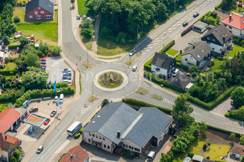 Aerial image Breckerfeld - Traffic management of the roundabout road Westring - Frankfurter Strasse - Prioreier Strasse in Breckerfeld in the state North Rhine-Westphalia, Germany