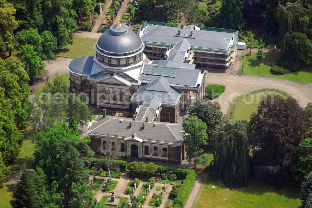 Dresden from above - Crematory and funeral hall for burial in the grounds of the cemetery Johannisfriedhof in the district Tolkewitz in Dresden in the state Saxony, Germany