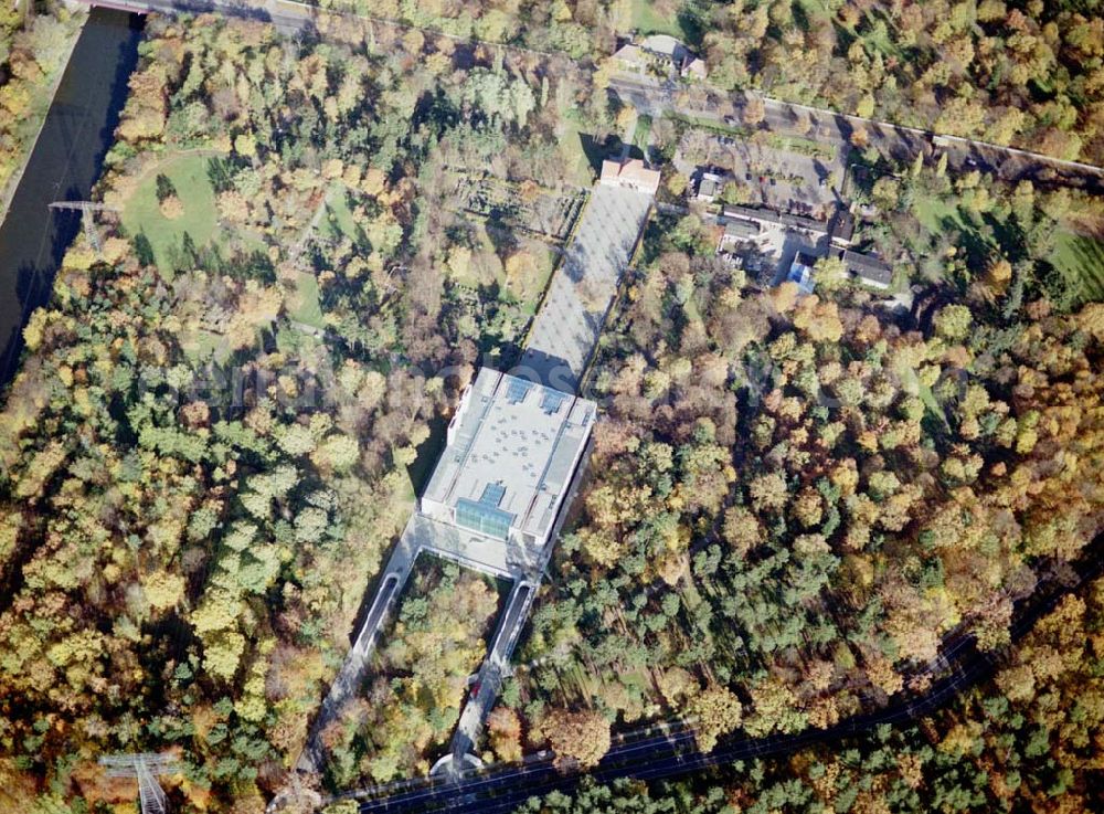 Aerial photograph Berlin - Baumschulenweg - Krematoriumsneubau in Berlin - Baumschulenweg.