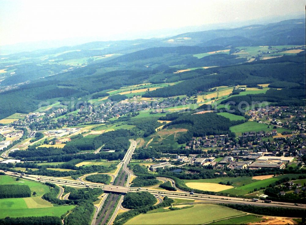 Aerial image Wenden - Traffic flow at the intersection- motorway A 45 in the district Gerlingen in Wenden in the state North Rhine-Westphalia, Germany