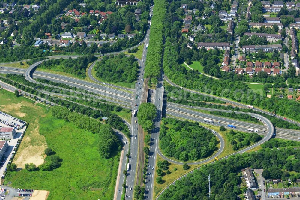 Aerial image Kamen - Cross City East crown on the highway Westfalendamm to B1 federal road B236 in Dortmund in North Rhine-Westphalia