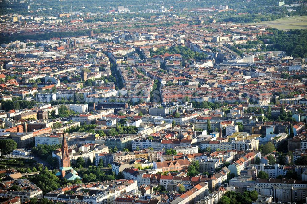 Aerial image Berlin Kreuzberg - Blick von Kreuzberg mit der Emmaus Kirche nach Neukölln von Nord nach Süd. View from the district Kreuzberg to the district Neukoelln.