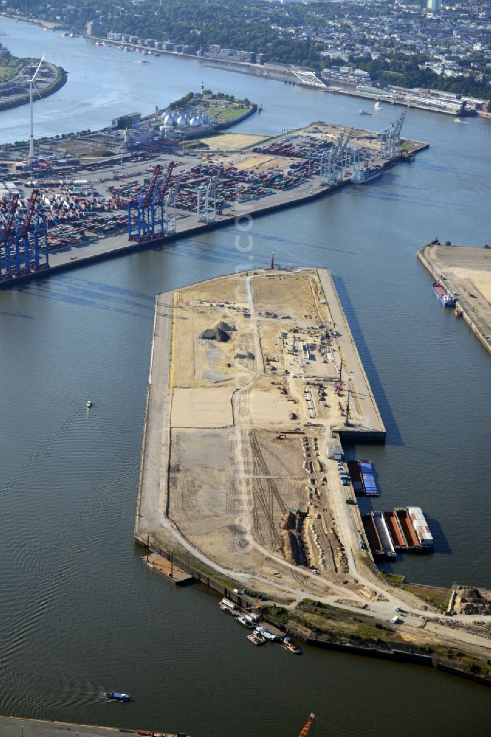 Aerial image Hamburg - Cruise Terminal in Hamburg-Mitte / Steinwerder. A project of the Hamburg Port Authority HPA