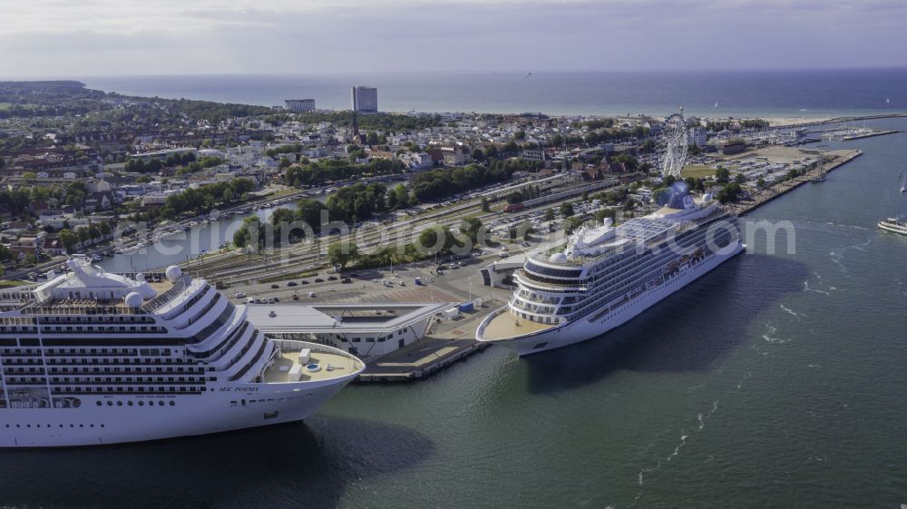 Rostock from the bird's eye view: Cruise and passenger ship AIDA diva in the district Warnemuende in Rostock at the baltic sea coast in the state Mecklenburg - Western Pomerania, Germany