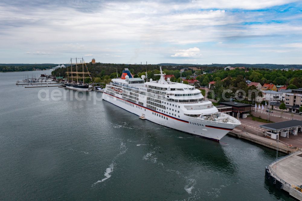 Mariehamn from above - Anchored and moored ferry in the harbor Silja Line Galaxy in Mariehamn in Mariehamns stad, Aland