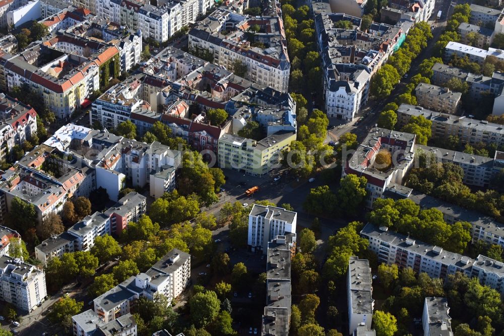 Berlin from above - Road over the crossroads Bamberger Strasse - Hohenstaufenstrasse in the district Wilmersdorf in Berlin, Germany