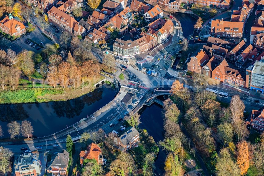 Aerial image Stade - Road over the crossroads Am Schiffertor in Stade in the state Lower Saxony, Germany