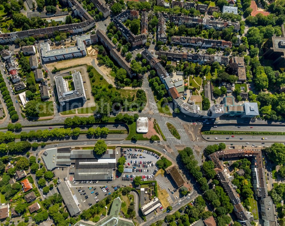 Aerial photograph Dortmund - Road over the crossroads on Westfalendonm - Maerkische Strasse - Rheinlanddonm in Dortmund in the state North Rhine-Westphalia, Germany