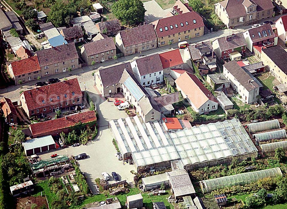 Aerial photograph Mirow / Mecklenburg-Vorpommern - Krumm, H. Dietrich Gartenbau und Friedhofsgärtnerei Töpferstr. 20 17252 Mirow / Mecklenburg-Vorpommern